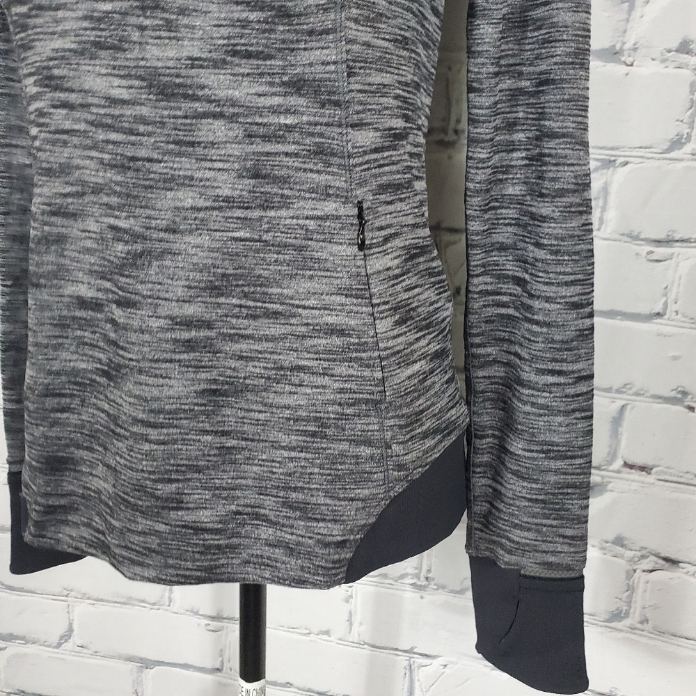 Lululemon Runderful 1/2 Zip Pullover - Picture 6 of 9